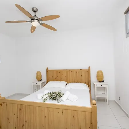 Xenias Holiday home *